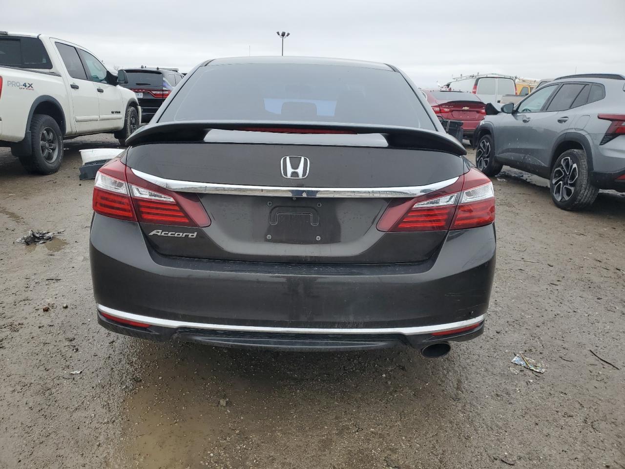 2016 Honda Accord - Image 6