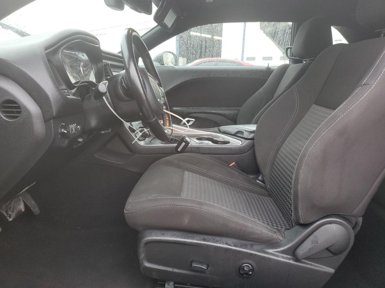 2020 Dodge Challenger - Image 7