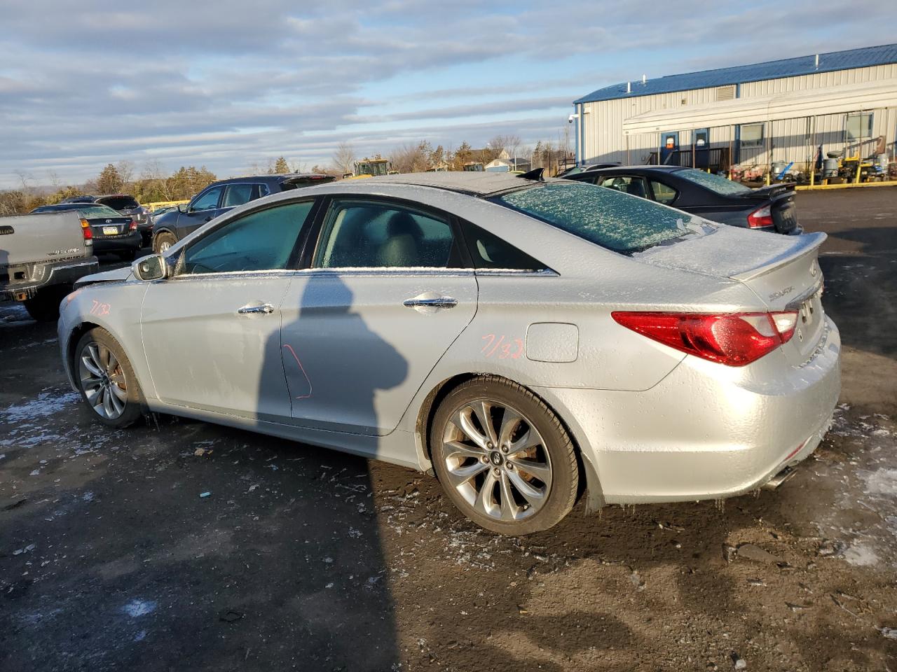2012 Hyundai Sonata - Image 2