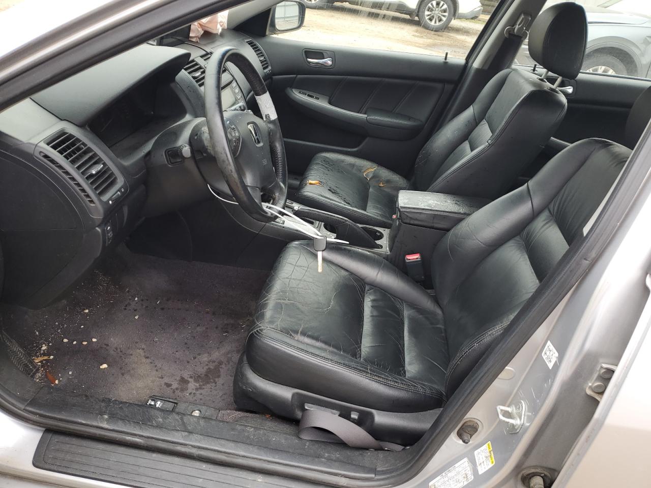 2003 Honda Accord - Image 7