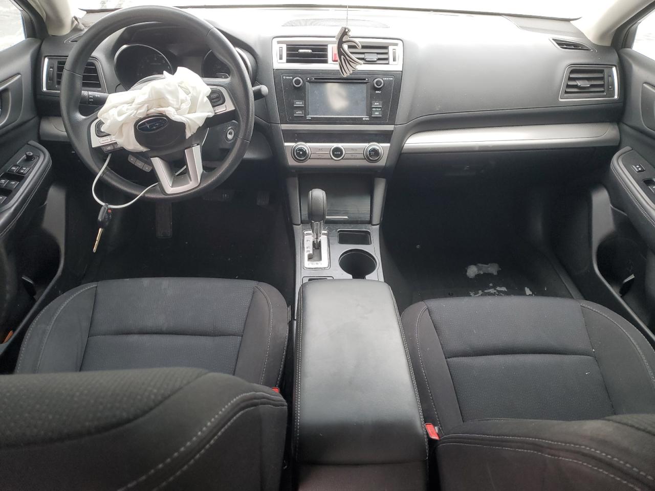 2016 Subaru Legacy - Image 8