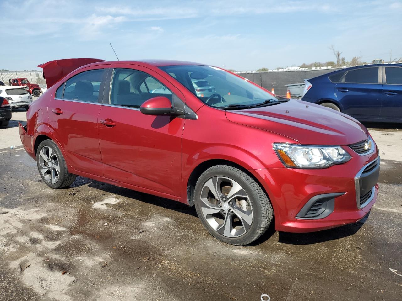 2020 Chevrolet Sonic - Image 4