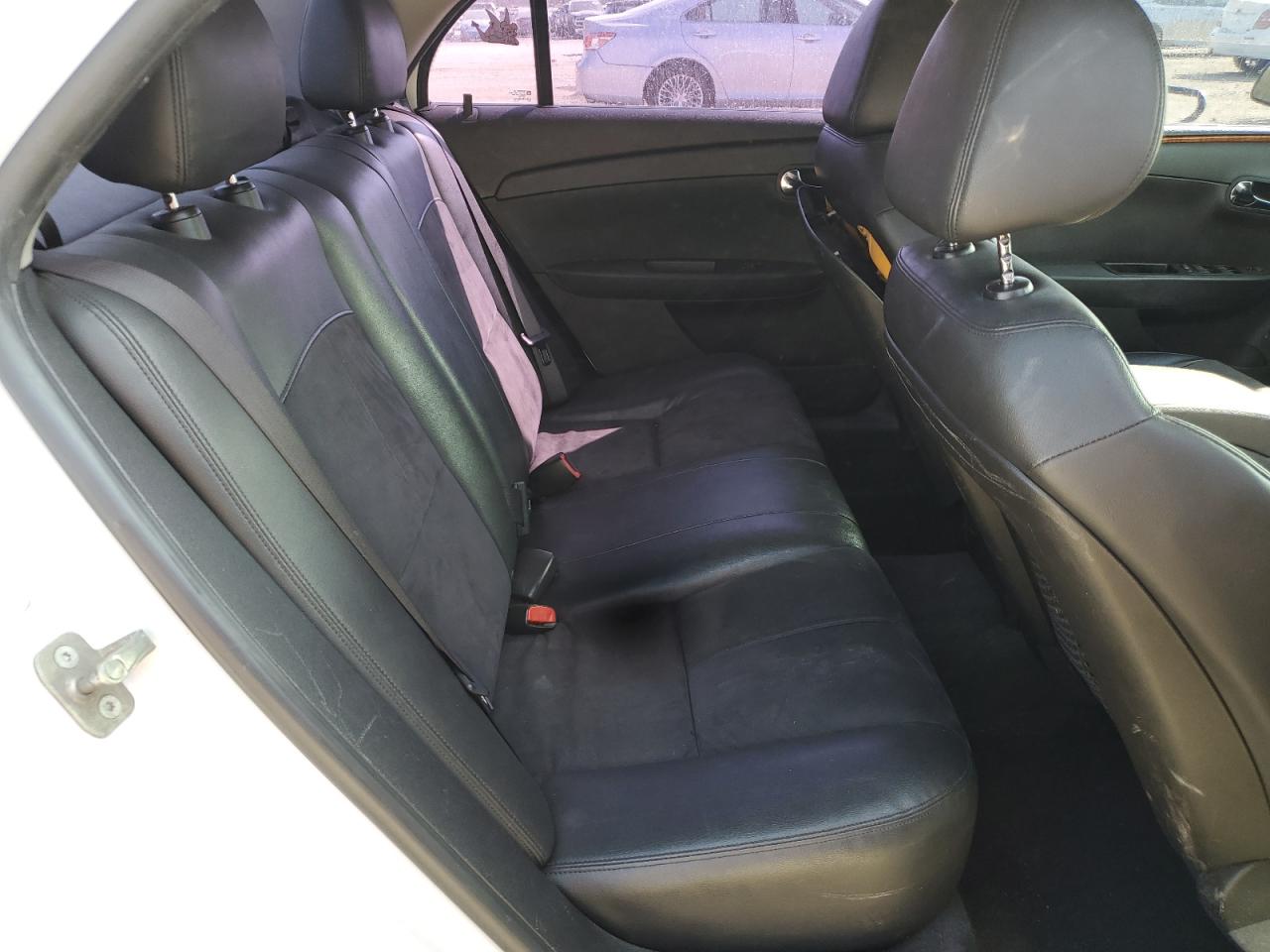 2012 Chevrolet Malibu - Image 10