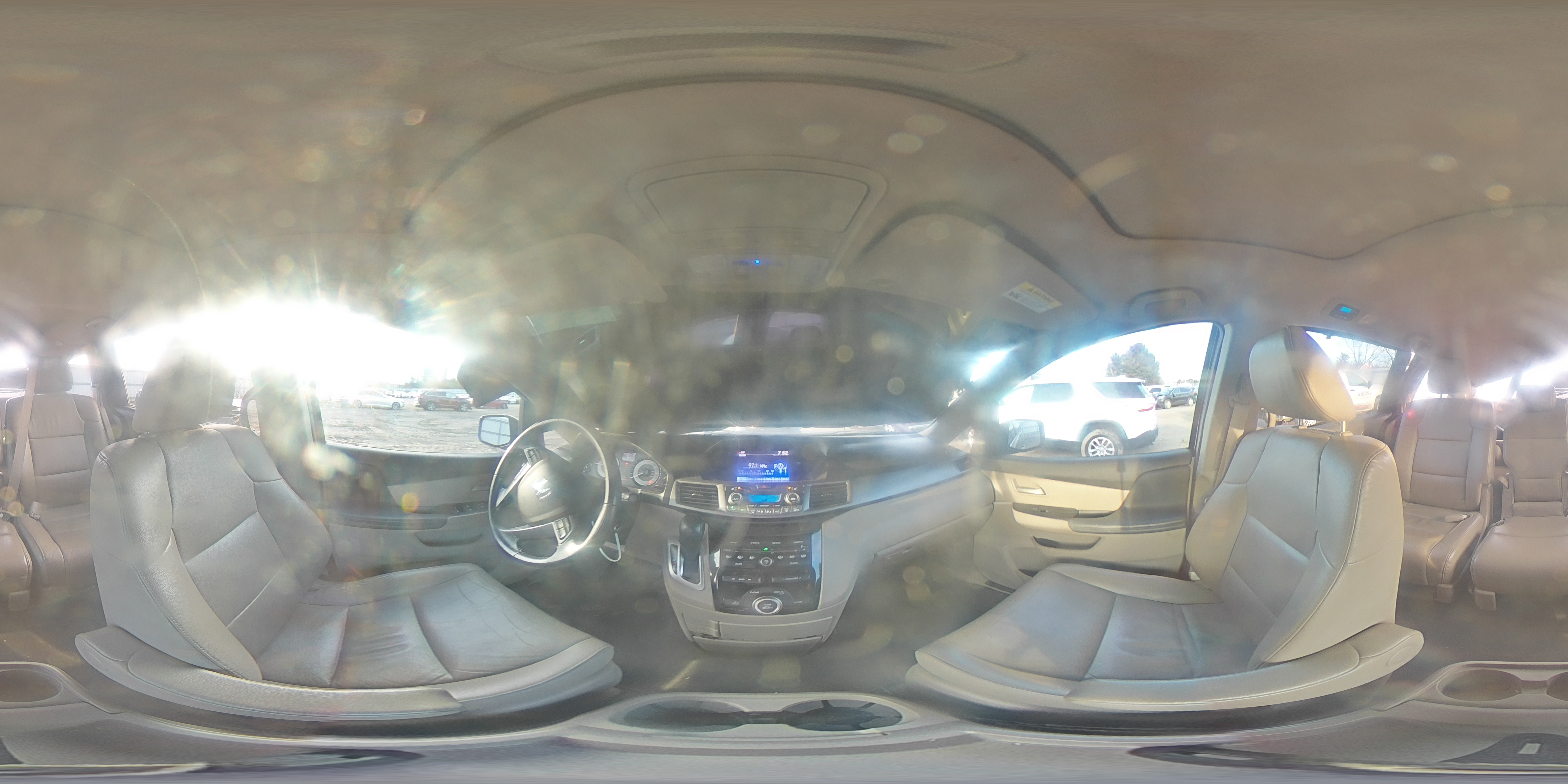 2013 Honda Odyssey - Image 13