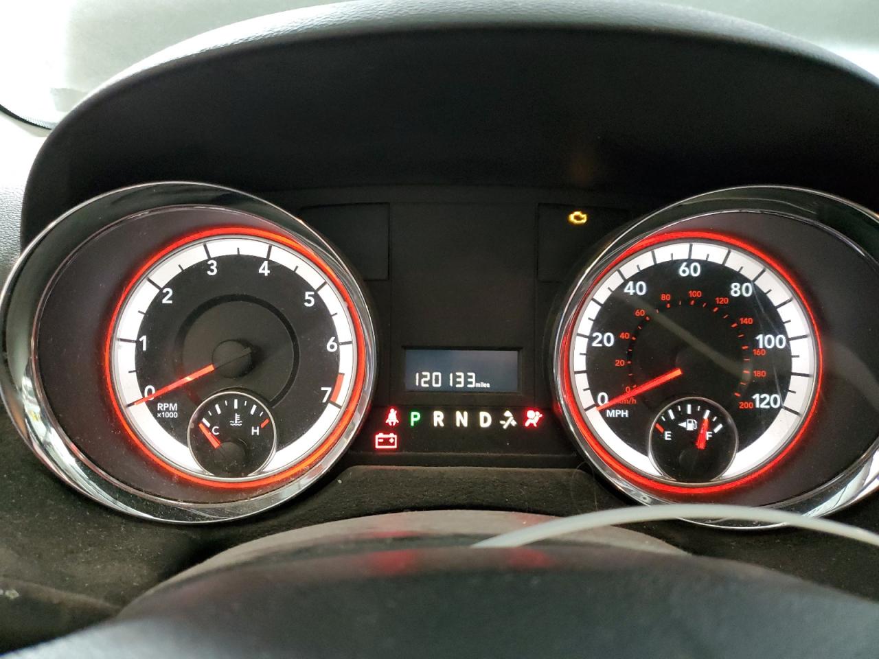 2016 Dodge Caravan - Image 9