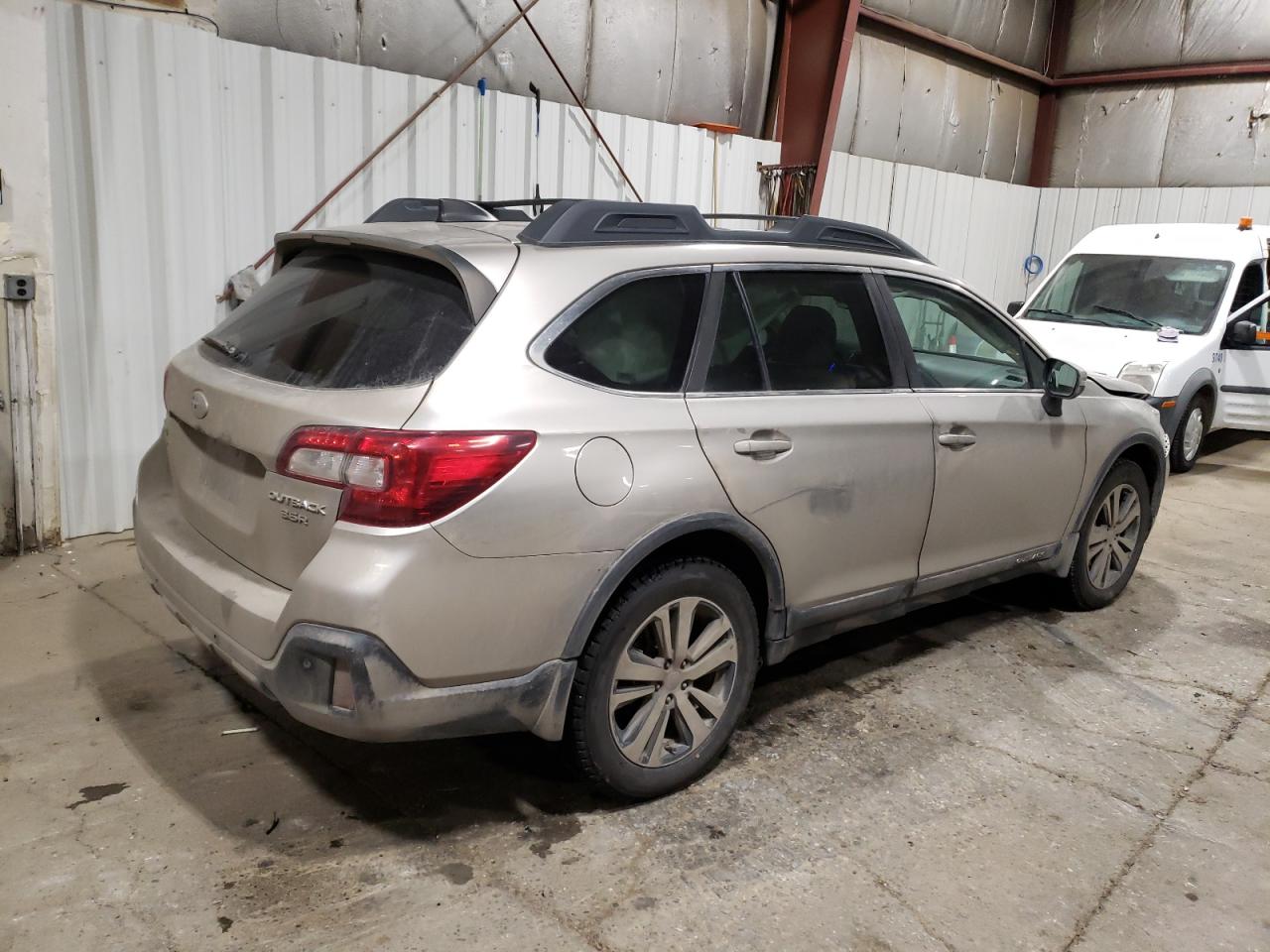 2019 Subaru Outback - Image 3