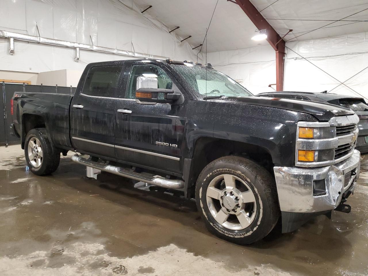 2017 Chevrolet Silverado - Image 4