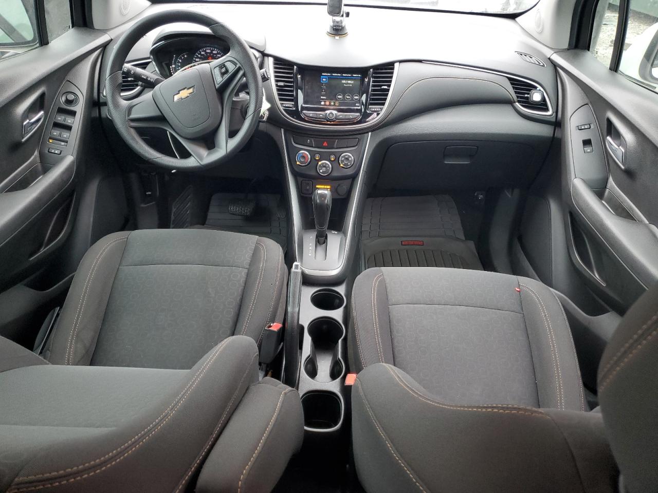 3GNCJKSB0KL217792 CHEVROLET TRAX 2019