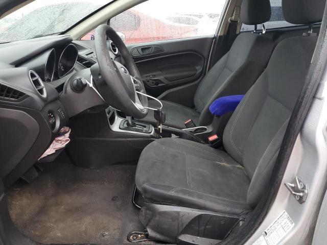  FORD FIESTA 2017 Сріблястий