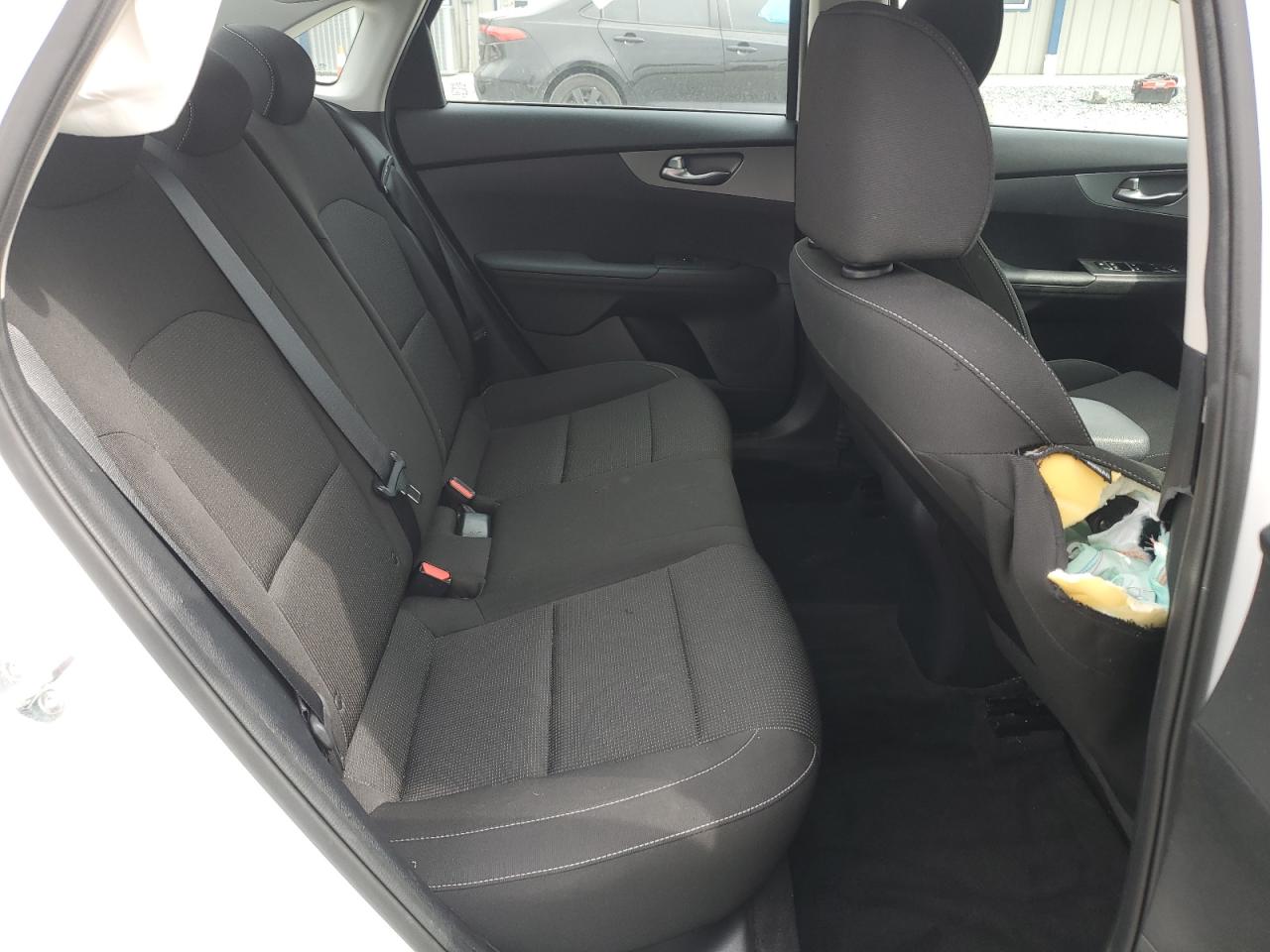 2021 Kia Forte - Image 11