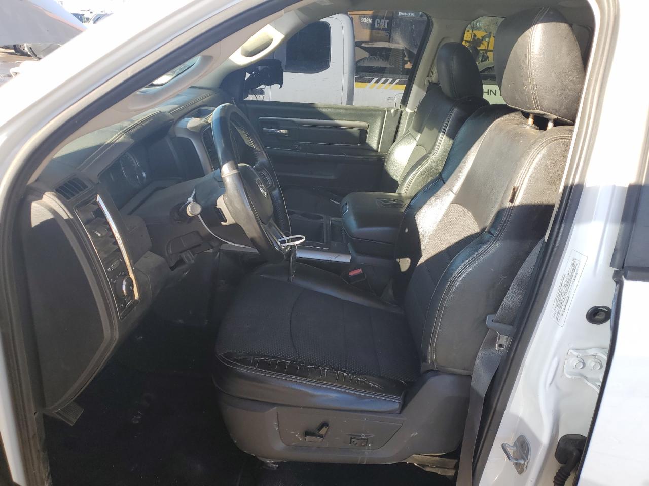2014 RAM 1500 - Image 7