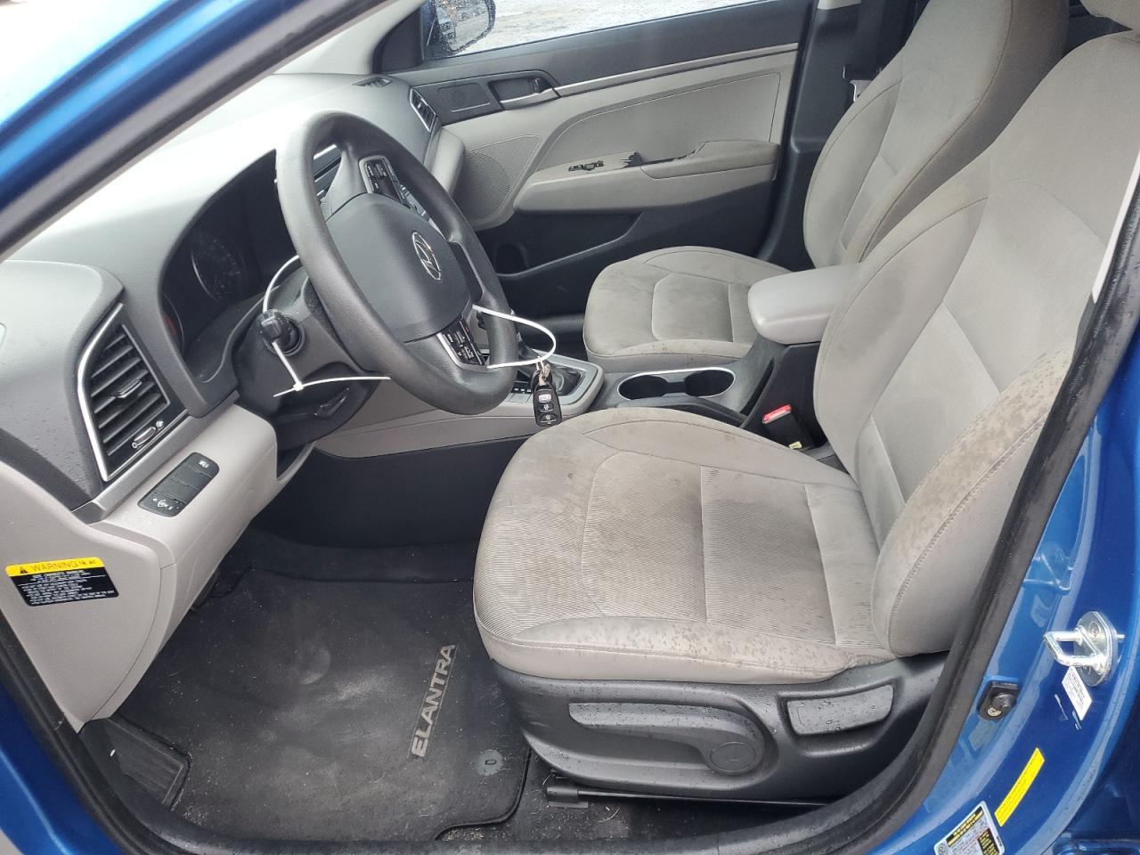 2017 Hyundai Elantra - Image 7