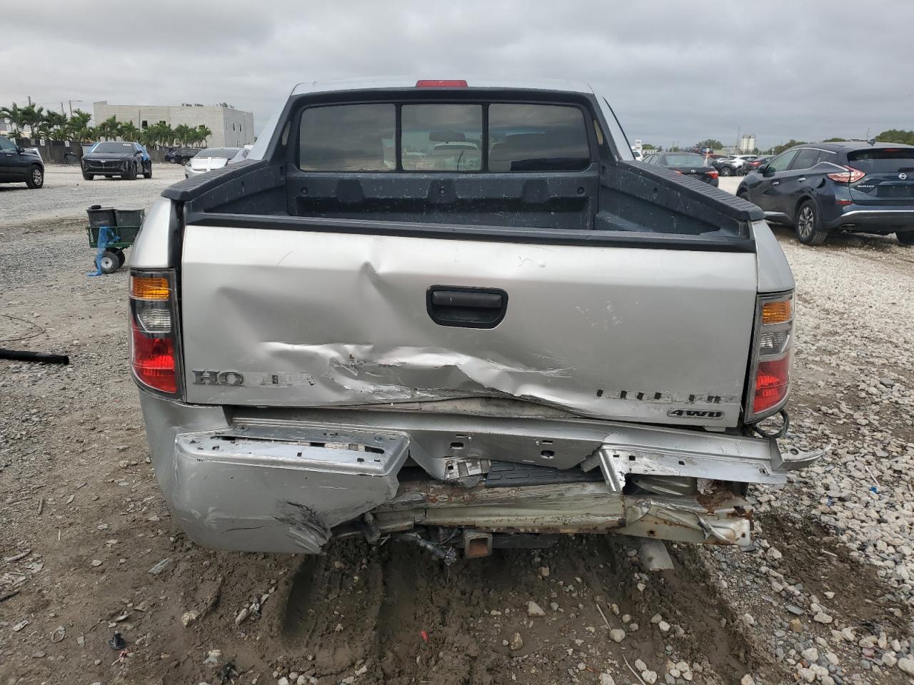 2006 Honda Ridgeline - Image 6