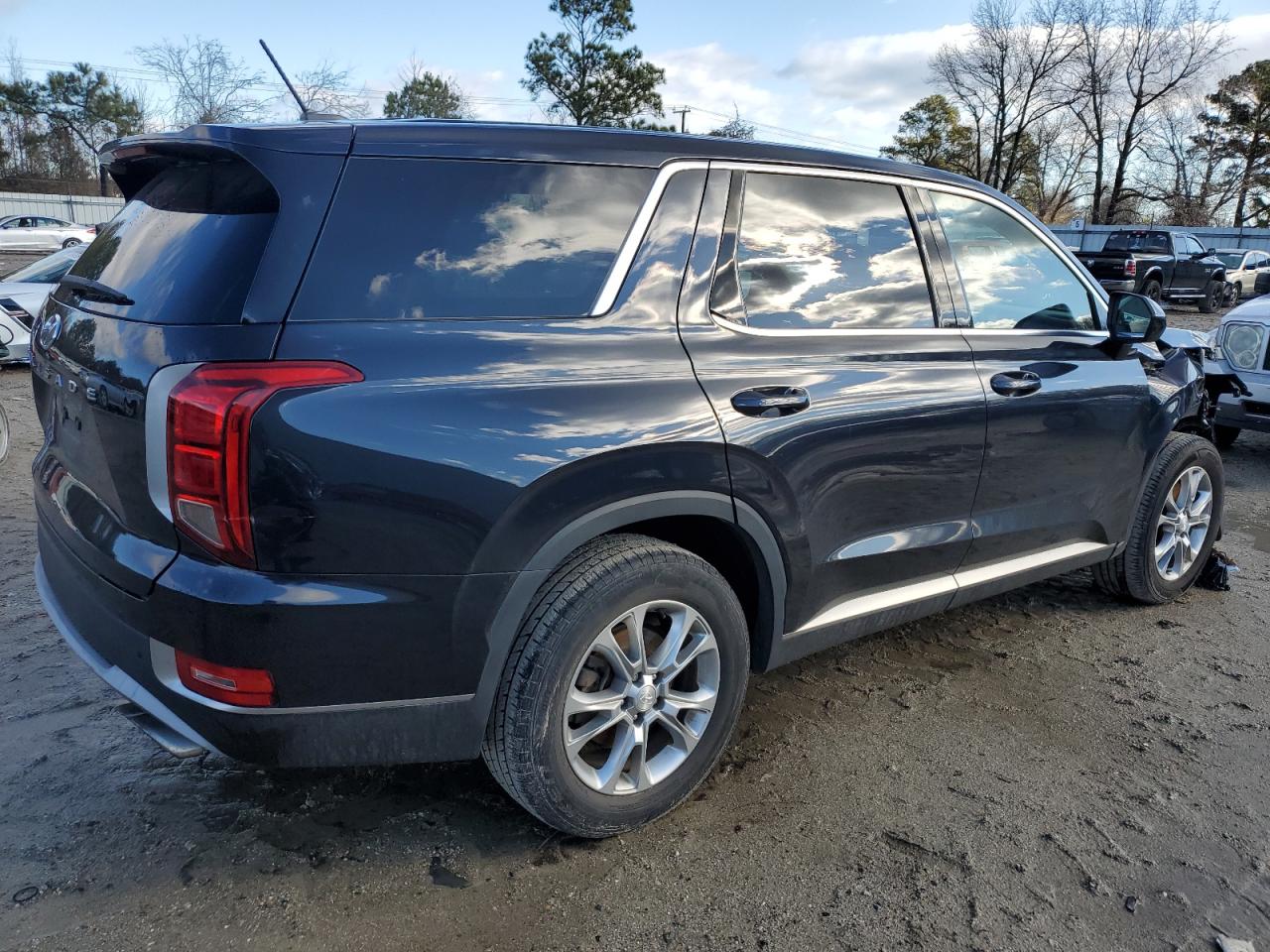 2020 Hyundai Palisade - Image 3