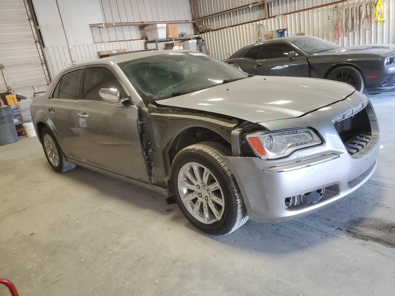 2011 Chrysler 300 - Image 4