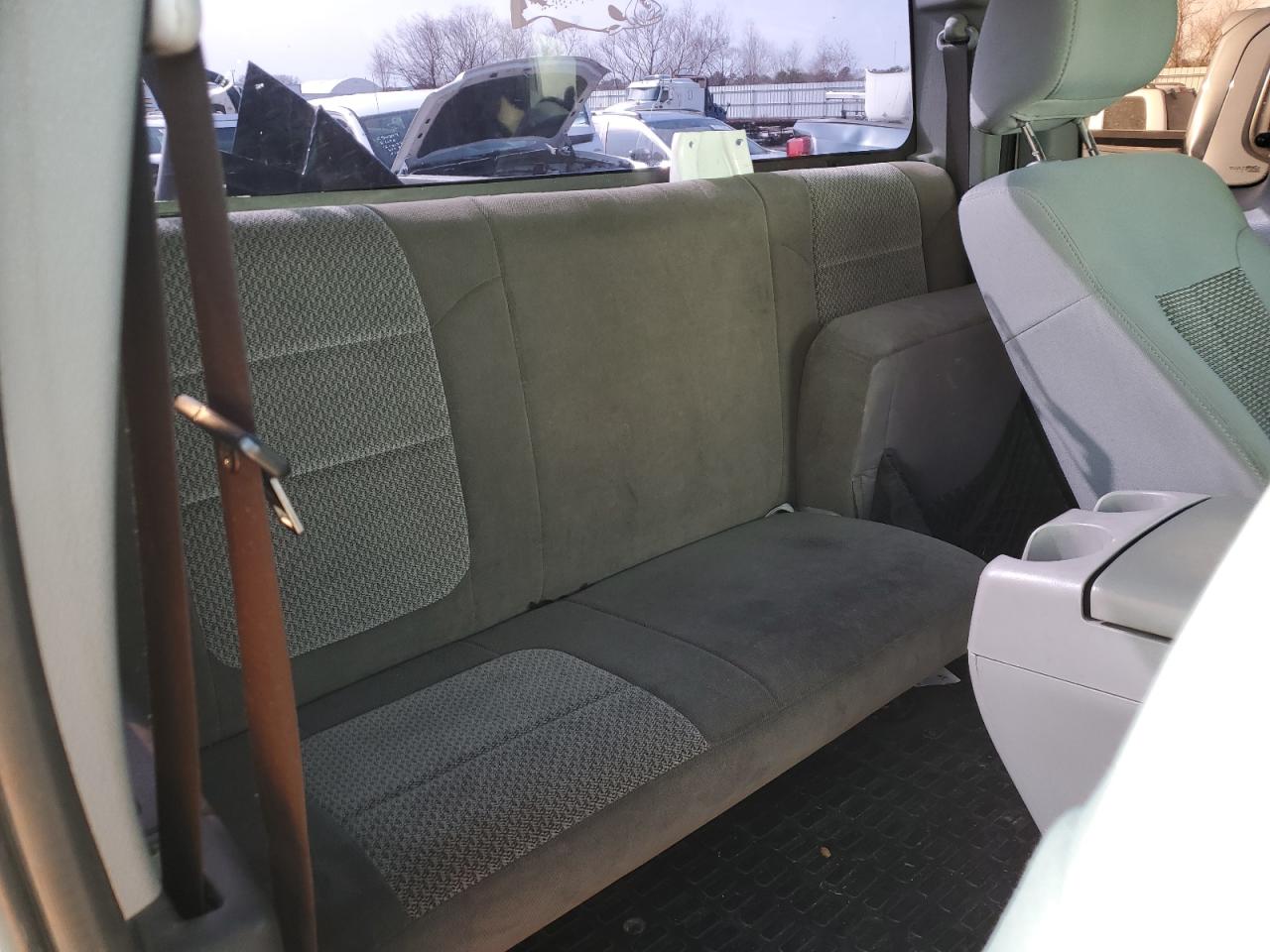 2011 Ford F250 - Image 10