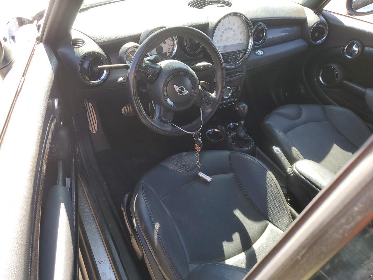 2012 MINI Cooper - Image 8