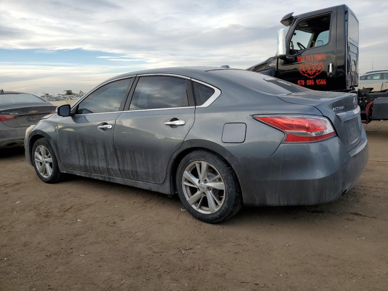 2014 Nissan Altima - Image 2