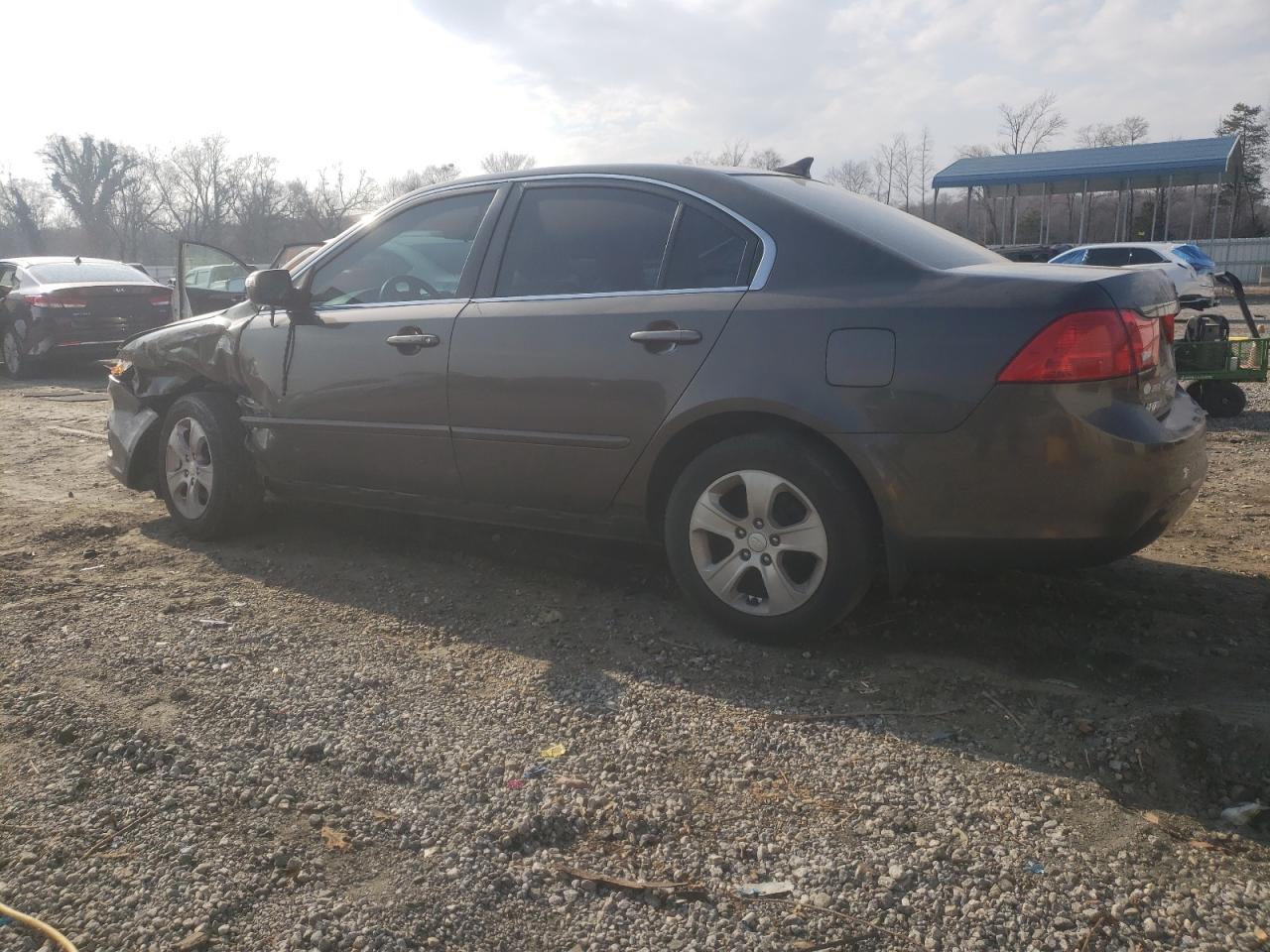 2009 Kia Optima - Image 2