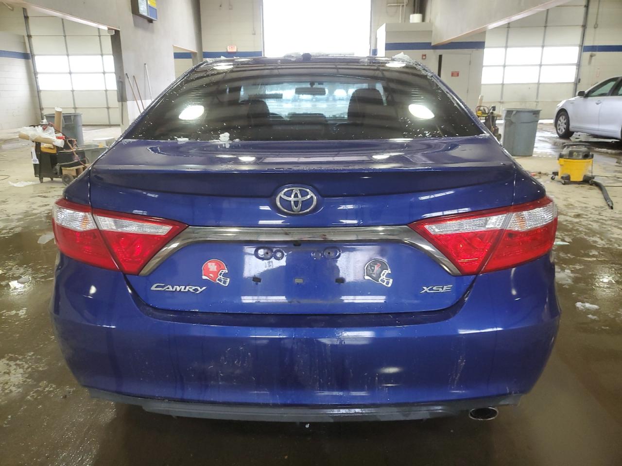 2015 Toyota Camry - Image 6