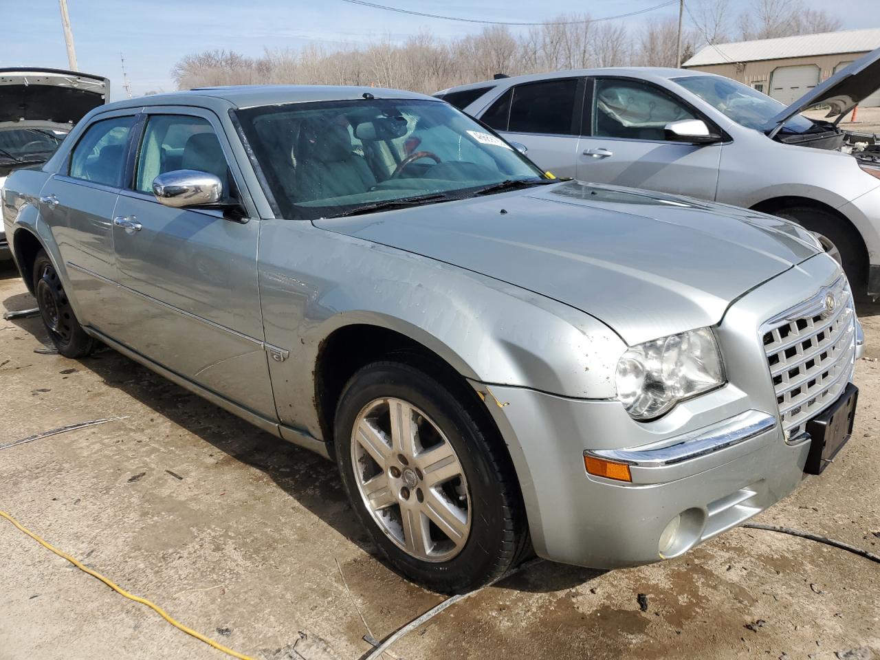 2006 Chrysler 300 - Image 4