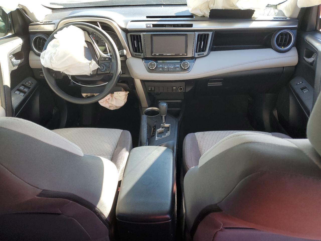 2014 Toyota RAV 4 - Image 8