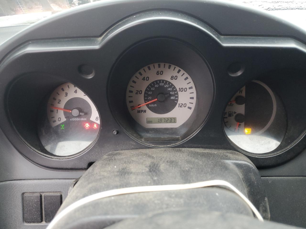 2004 Nissan Navara (Frontier) - Image 9