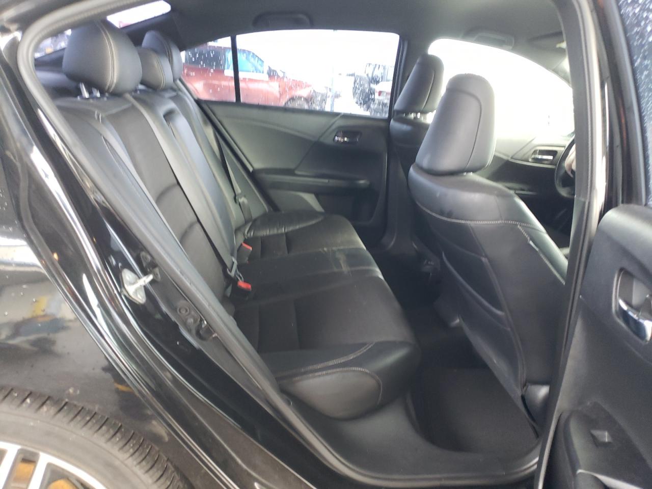 1HGCR2F58HA308056 HONDA ACCORD 2017