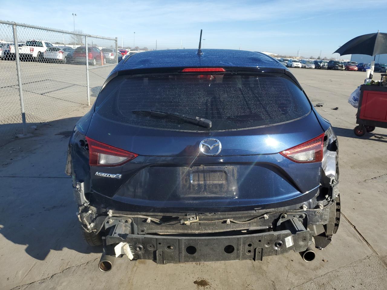 2017 Mazda 3 - Image 6