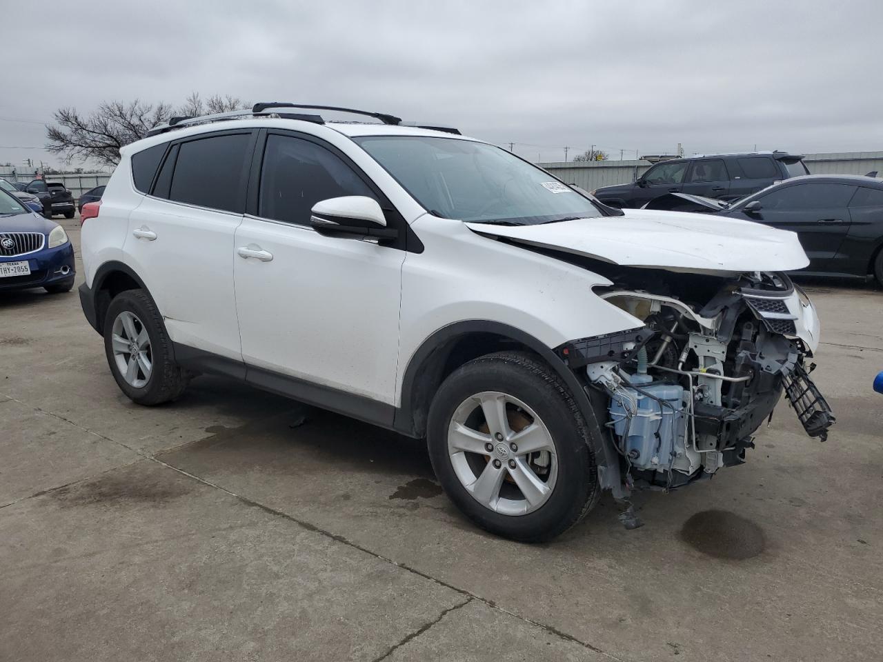 2014 Toyota RAV 4 - Image 4