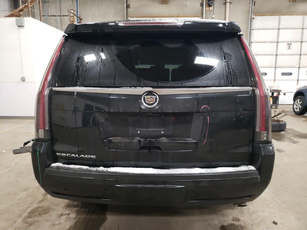 2015 Cadillac Escalade - Image 6