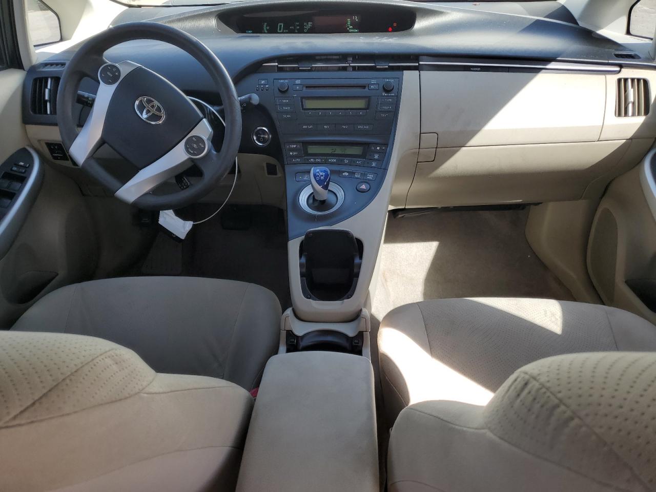 2010 Toyota Prius - Image 8