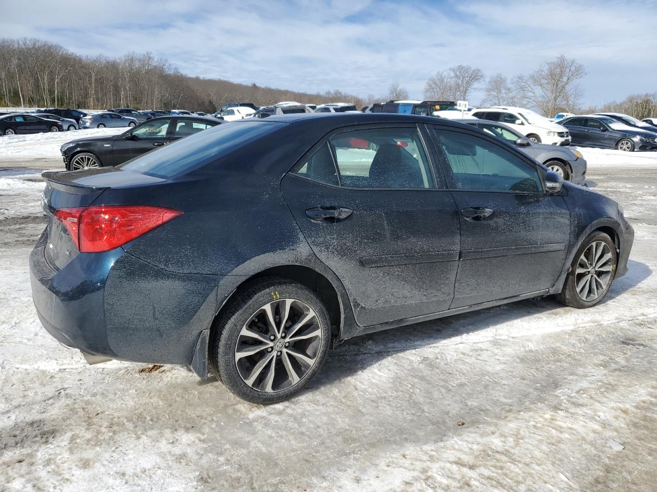 2017 Toyota Corolla - Image 3