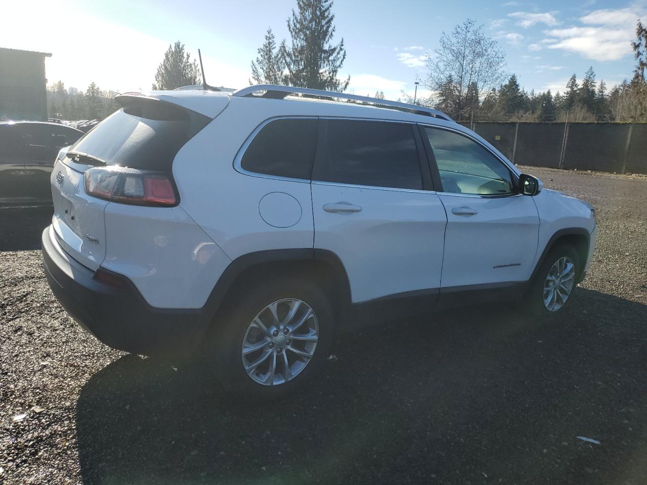 2019 Jeep Grand Cherokee - Image 3