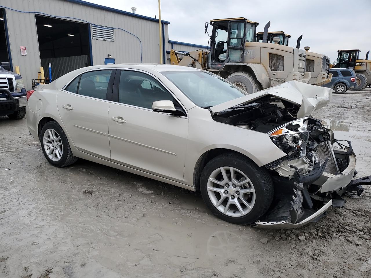 2015 Chevrolet Malibu - Image 4