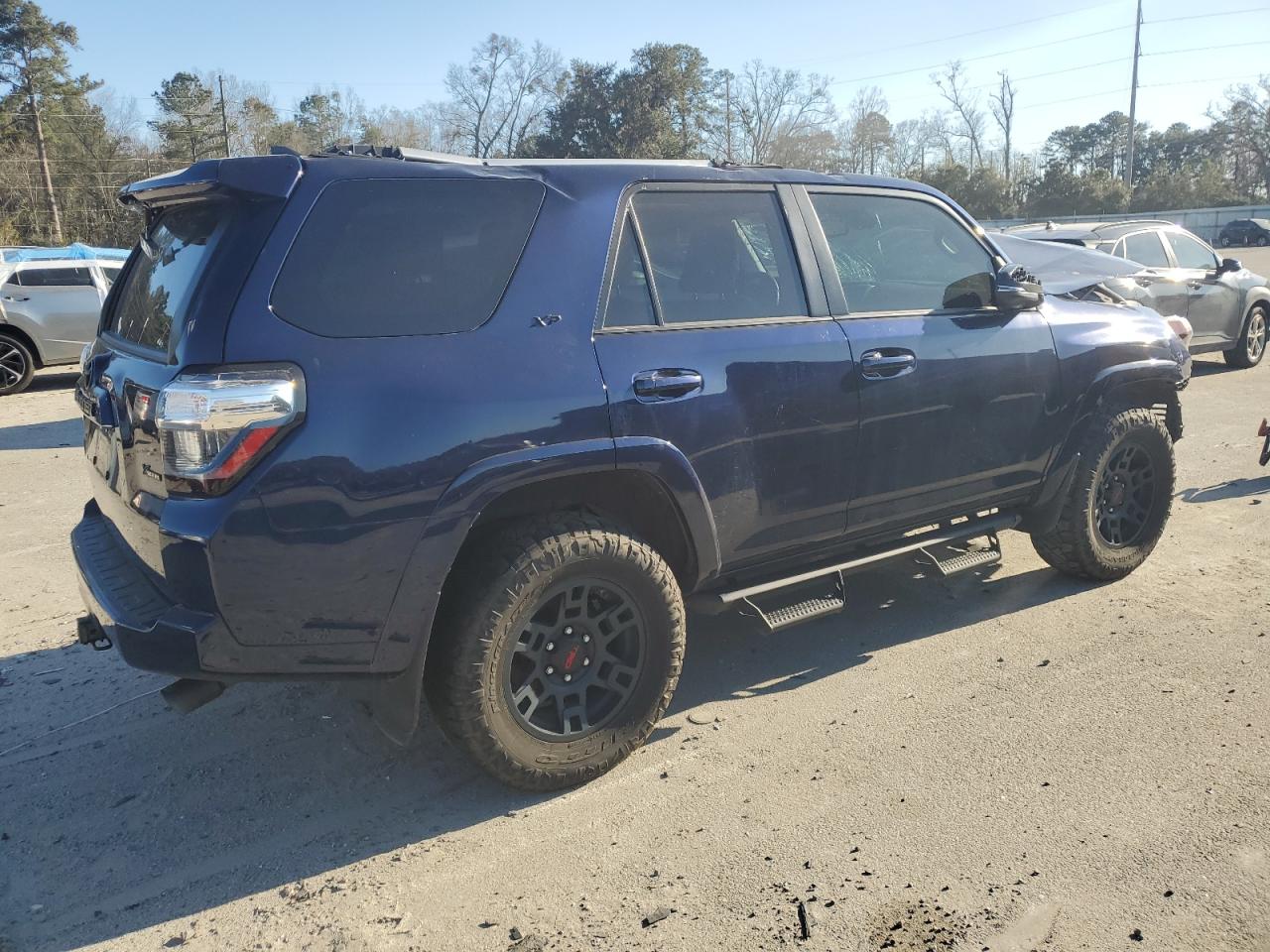 2022 Toyota 4Runner - Image 3