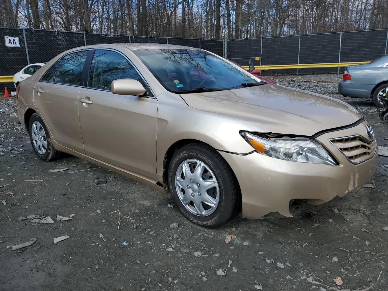 2011 Toyota Camry - Image 4