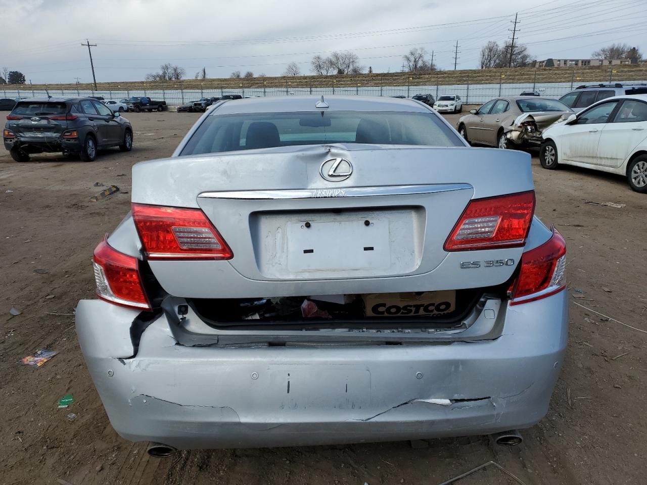 2011 Lexus ES - Image 6