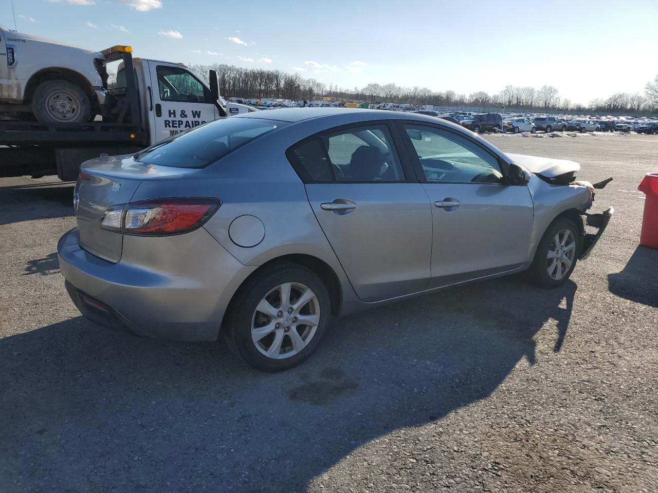 2010 Mazda 3 - Image 3