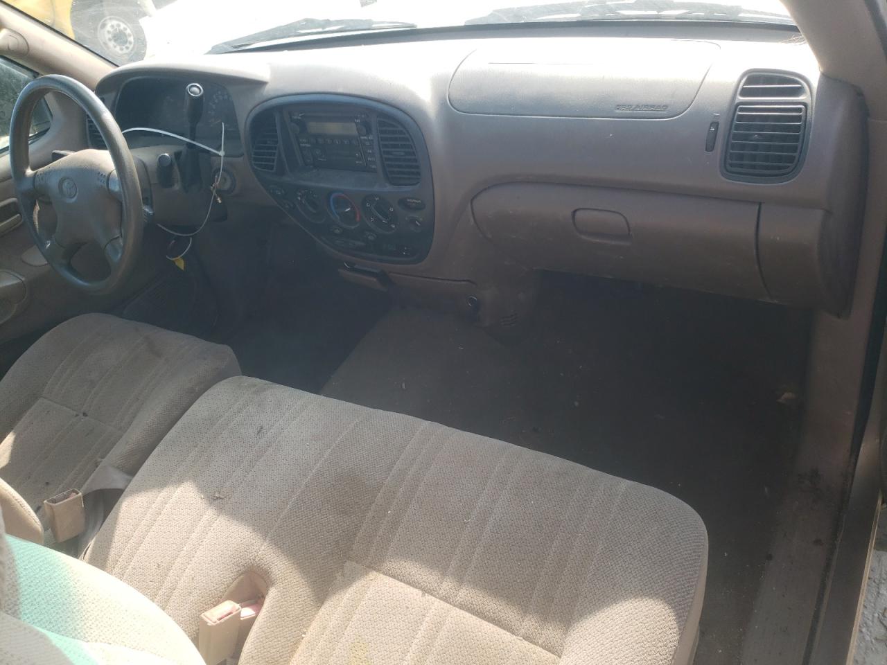 2002 Toyota Tundra - Image 8