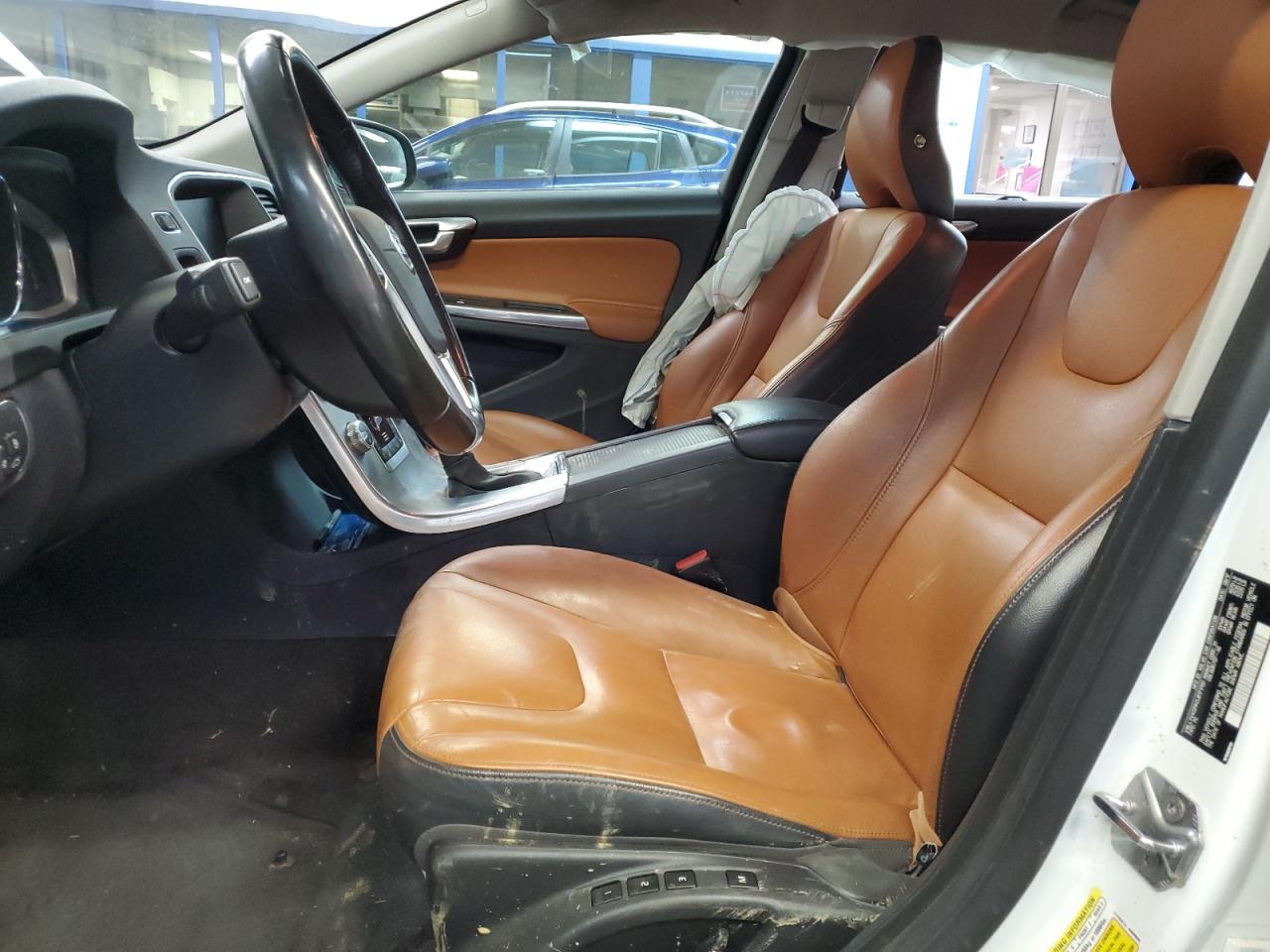 2018 Volvo S60 - Image 7