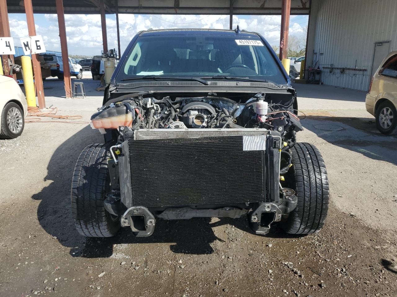 2018 GMC Yukon - Image 5