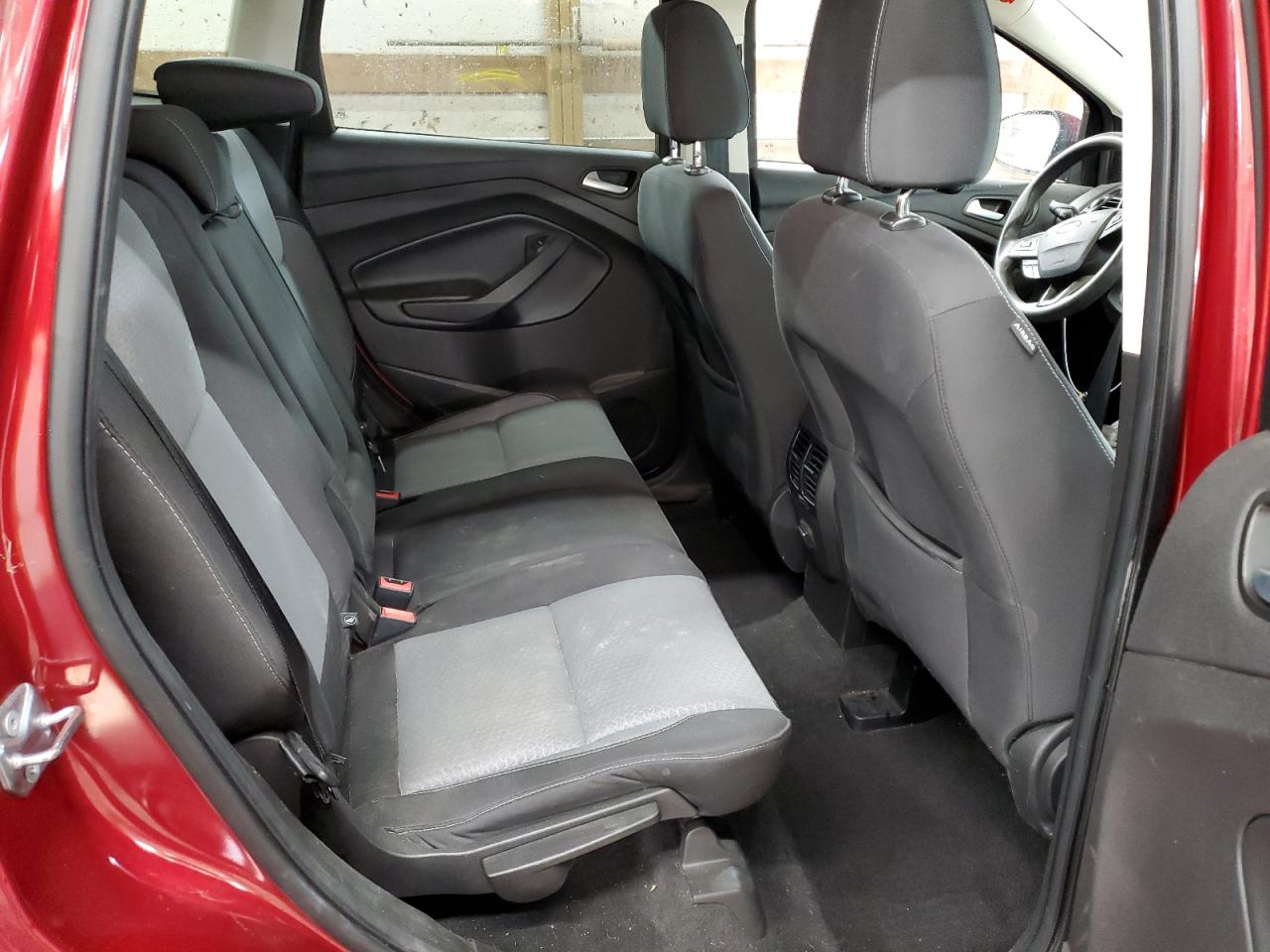1FMCU0GDXHUD27001 FORD ESCAPE 2017