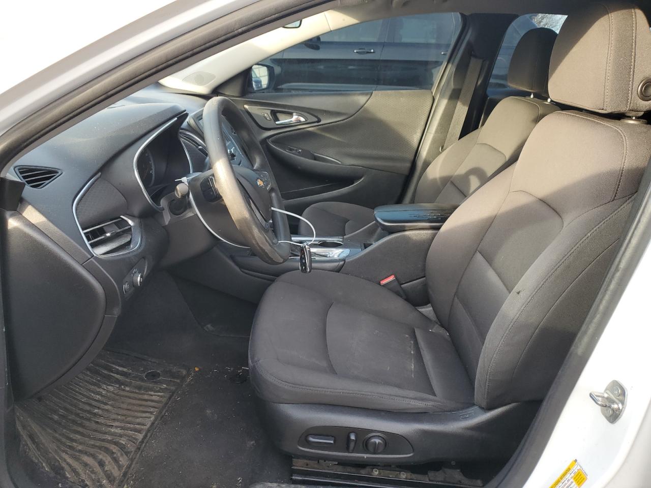 2018 Chevrolet Malibu - Image 7