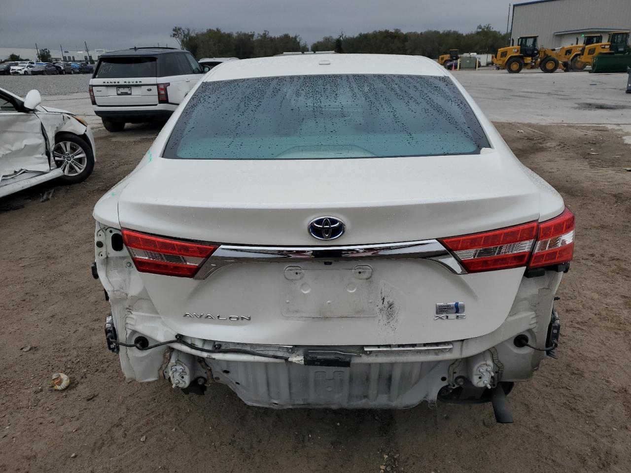 2013 Toyota Avalon - Image 6