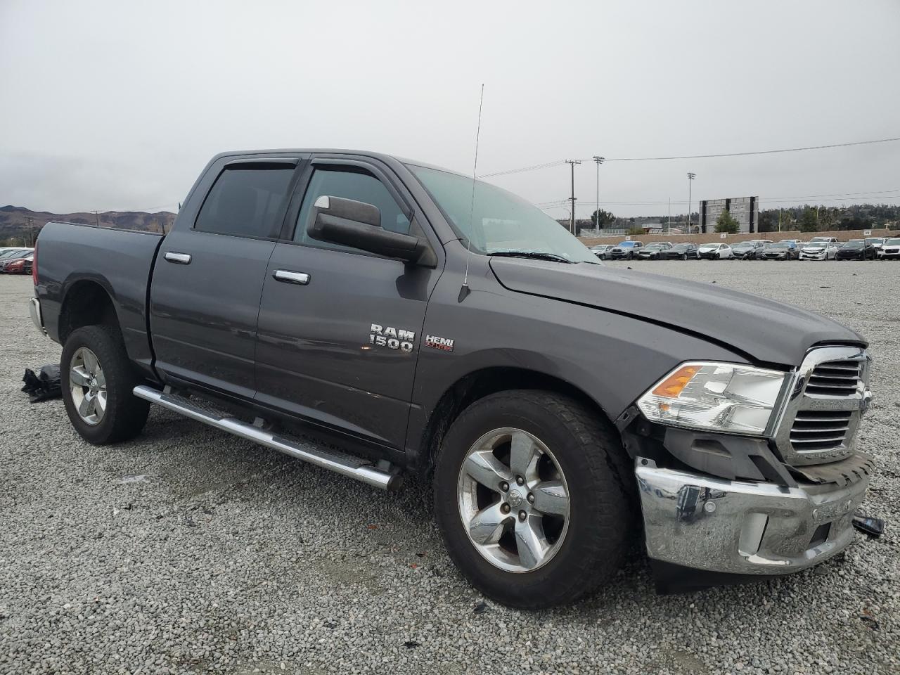 2014 RAM 1500 - Image 4