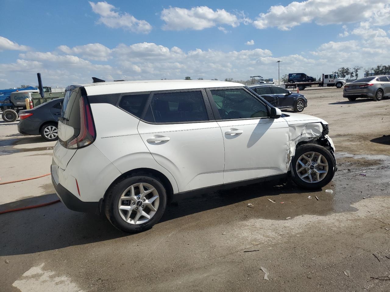 2025 Kia Soul - Image 3
