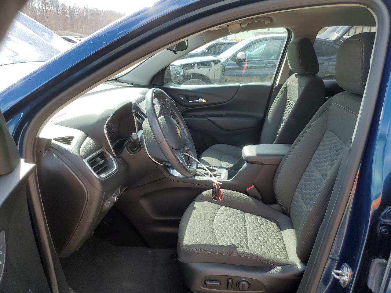 2GNAXKEV5K6299082 CHEVROLET EQUINOX 2019