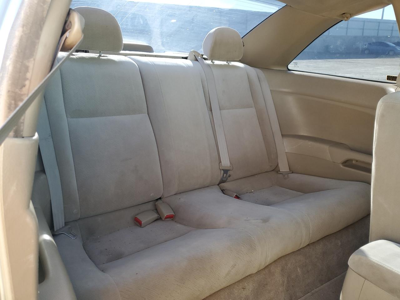 2003 Honda Civic - Image 10