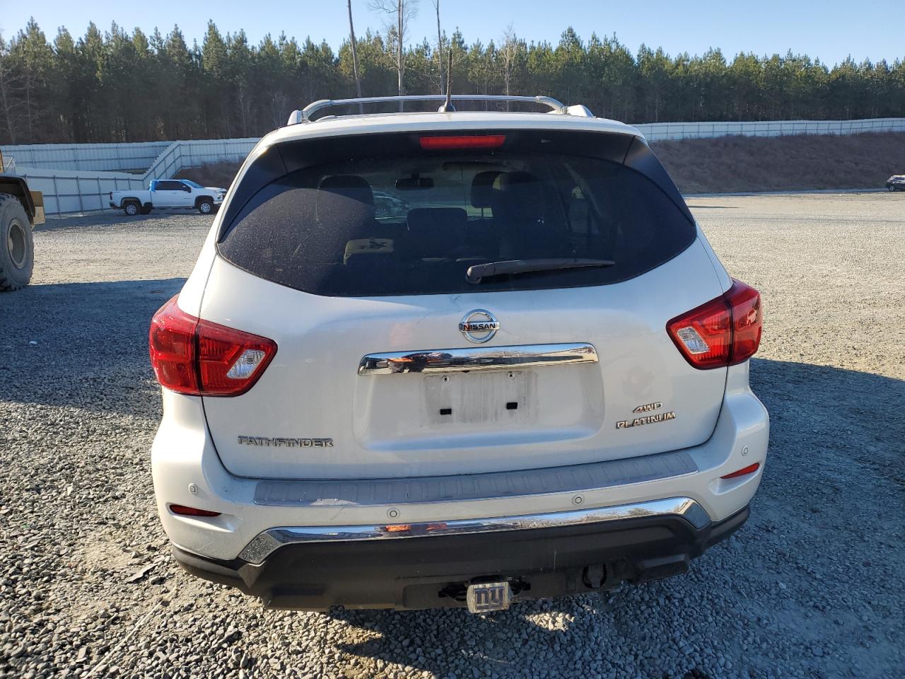 5N1DR2MM6HC614704 NISSAN PATHFINDER 2017